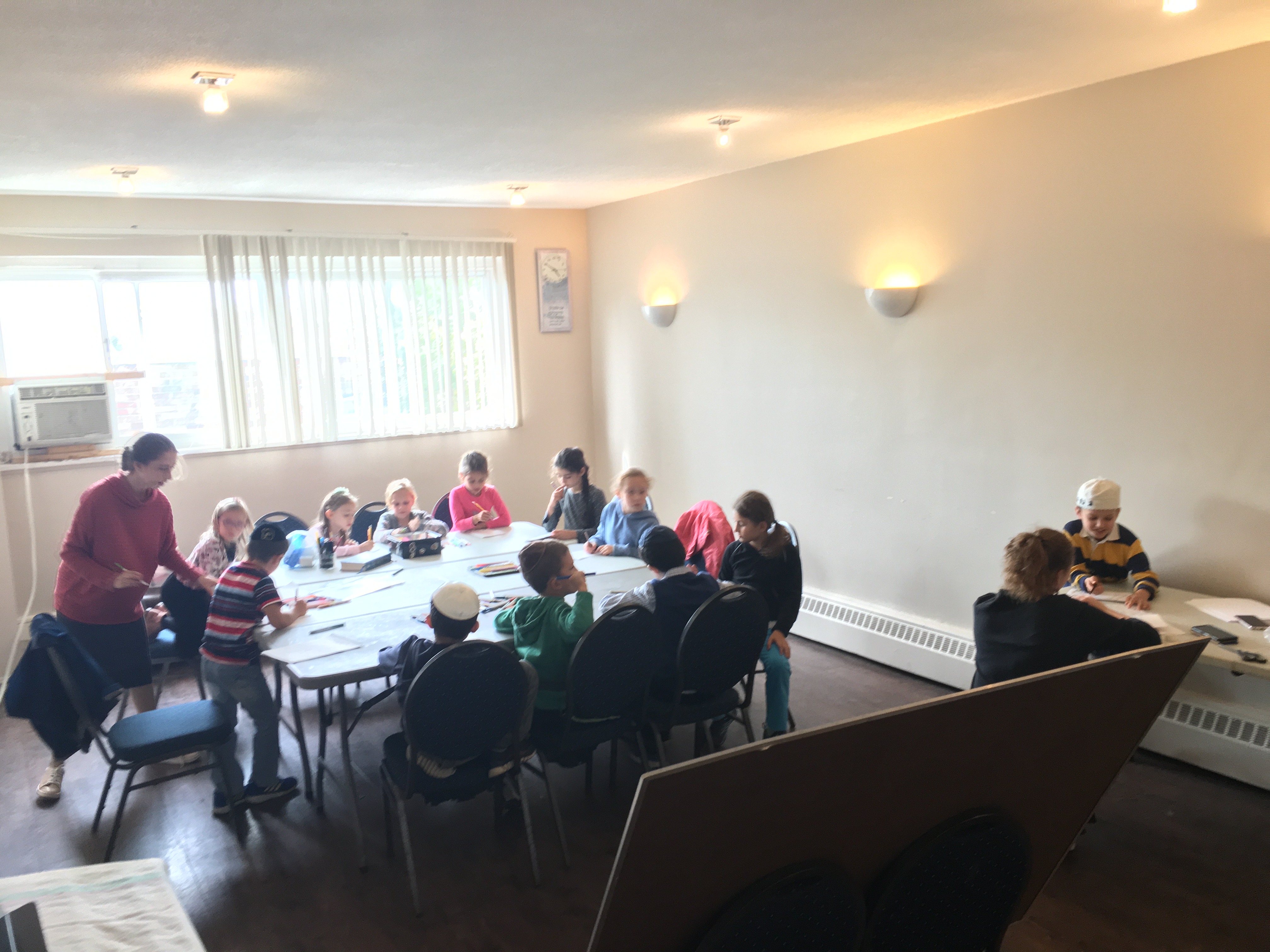 Holiday art and craft classes